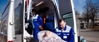 Assistance in transporting a patient in an ambulance